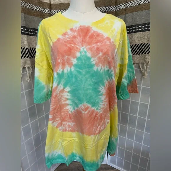 109. NWT Easel Tie-Dye Short Sleeve Tee - Coral, Mint Green, Yellow, White - Picture 6 of 6